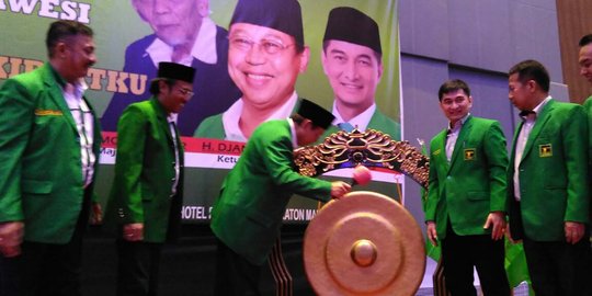 Gugat Jokowi Rp 1 triliun, kubu Djan Faridz minta putusan sela