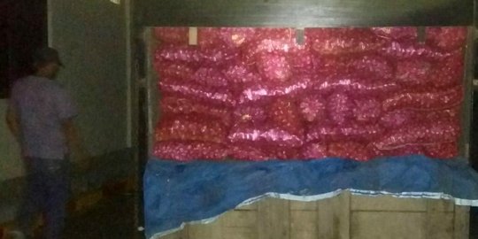 Polisi amankan 4 ton bawang merah ilegal di Aceh