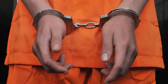 Diduga terima suap, KPK tangkap tangan jaksa Kejati DKI