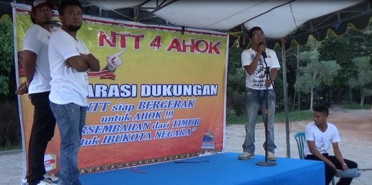 Warga Kupang deklarasi dukung Ahok, kumpulkan KTP warga DKI di NTT