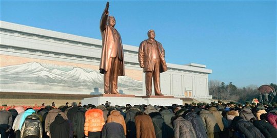 warganya menuhankan kim il sung rev2