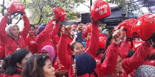 Ahok puji cara PSI beri dukungan dengan aplikasi GoAhok