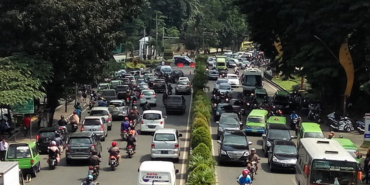 Hari pertama penerapan sistem satu arah, lalin di Bogor tambah macet