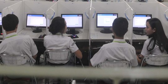 Kekurangan anggaran, baru 33 persen SMA di Palembang terapkan UNBK