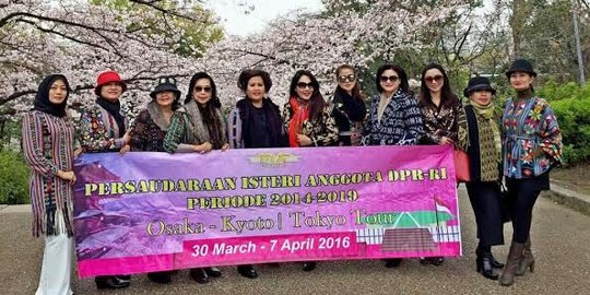 Fadli Zon klaim istri anggota DPR liburan keliling Jepang biar akrab
