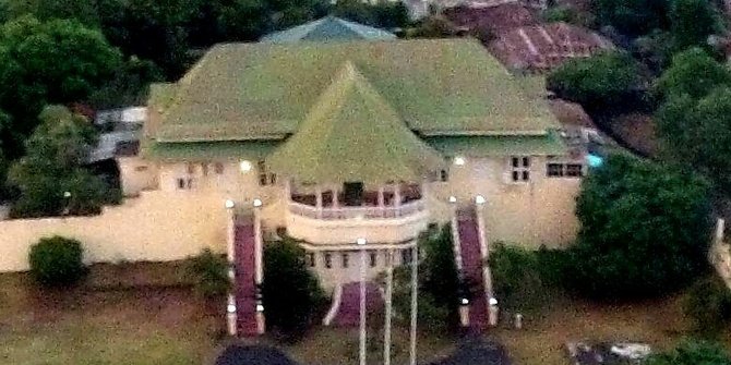 Kapan Kerajaan Ternate terkena pengaruh agama Islam 