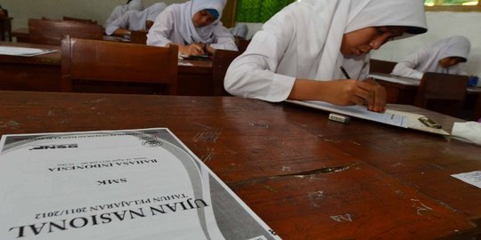 Jadi narapidana, 13 siswa SMA ikuti UN di dalam Lapas