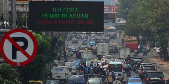 Selama uji coba penghapusan 3 in 1, 20 bus TransJakarta digratiskan