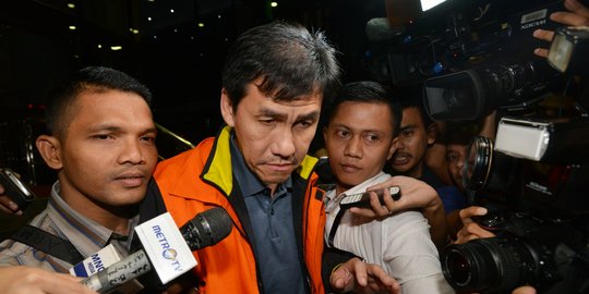 Usai diperiksa KPK, Bos Agung Podomoro Land terus menunduk
