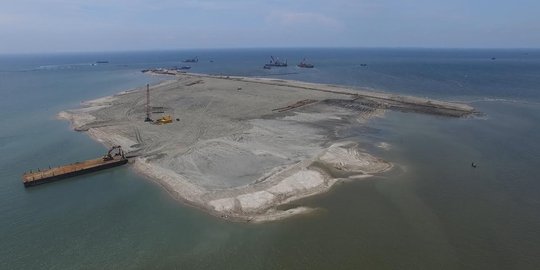 Melihat pembangunan reklamasi pulau G milik Agung Podomoro Land