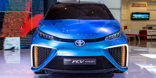 Toyota Mirai sabet gelar World Green Car 2016