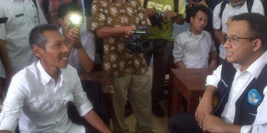 Menteri Anies kagum lihat peserta uzur dalam ujian Paket C