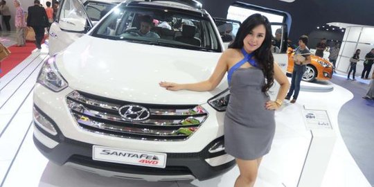 Hyundai targetkan penjualan 250 mobil di IIMS 2016