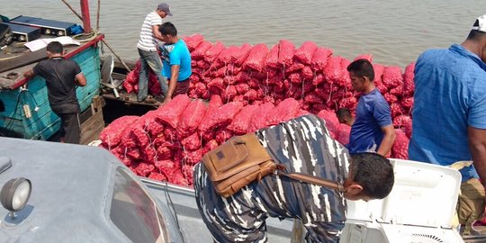 Penyelundupan beras dan gula dari Kepri ke Riau digagalkan