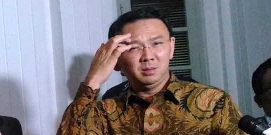 Ahok akui bagi-bagi kerjaan kepada Sunny dan kerabat lainnya