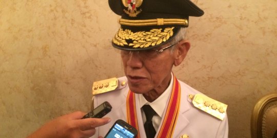 Gubernur Kepri diterbangkan ke Tanjung Pinang pakai pesawat carter