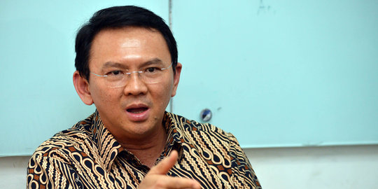 Plintat-plintut Ahok soal status Sunny yang kena cekal KPK