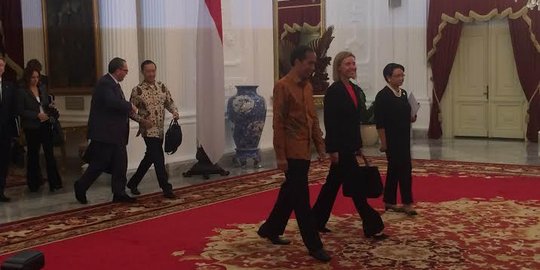 Bertemu Jokowi, Wapres Komisi Uni Eropa bahas teroris sampai migrasi