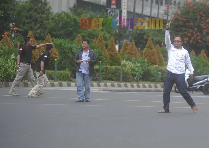 ledakan di pos polisi sarinah