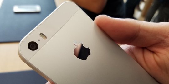 [Video] Lihat iPhone SE dibekukan dan jatuh dari ketinggian 30 meter