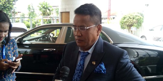 Dampingi HT di Kejagung, Hotman sebut Mobile 8 tak rugikan negara