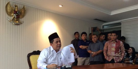 fahri hamzah dipecat rev3