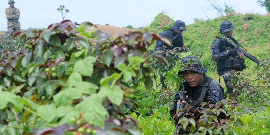 Balik menyerang, tentara Filipina bunuh 13 anggota Abu Sayyaf