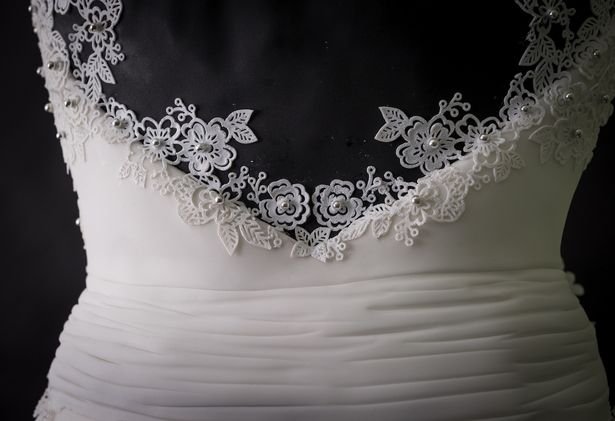 cake berbentuk gaun pengantin karya ilnka rnic sylvia elba dan yvette marner