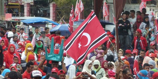 Bendera Aceh belum dikibarkan, pemerintah dan DPRA digugat