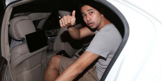 kena boikot bareng ayu ting ting raffi ahmad biasa aja kena boikot bareng ayu ting ting raffi ahmad biasa aja