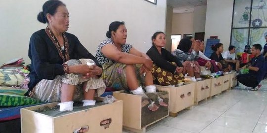 9 Perempuan yang cor kaki tolak pabrik semen kembali ke Istana