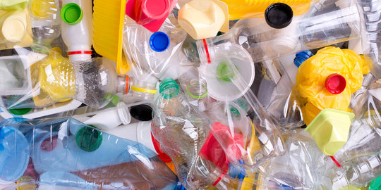 YLKI: Cukai untuk kemasan plastik baik, tapi bereskan dulu UU
