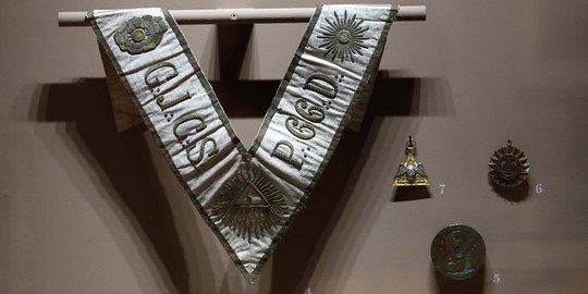Perpustakaan Nasional Prancis pamerkan benda-benda Freemasonry
