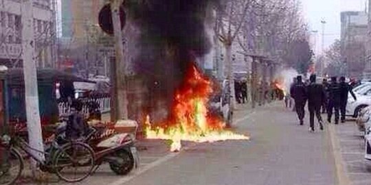 dirampas tanpa ganti rugi petani china bakar diri rev2