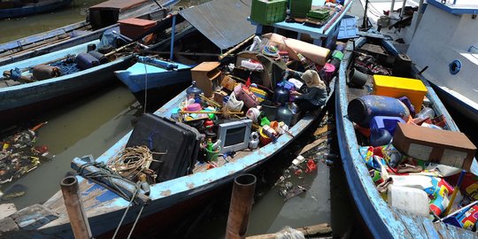 Ahok sebut warga Pasar Ikan sengsarakan keluarga tinggal di perahu