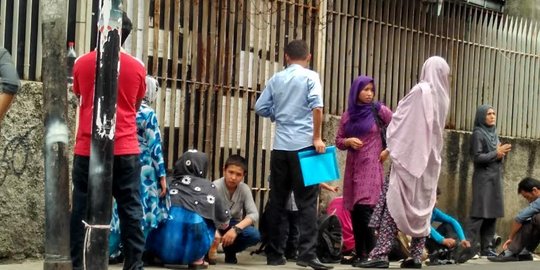 Jalur ilegal menuju Indonesia
