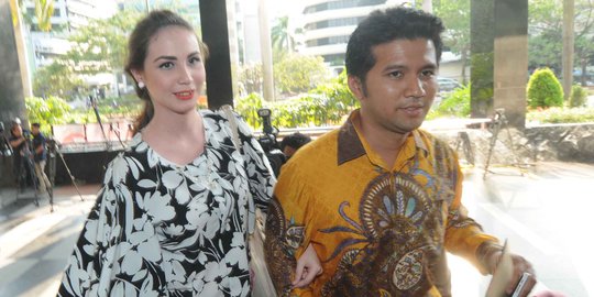 Warna-warni kehidupan Arumi Bachsin jadi istri bupati