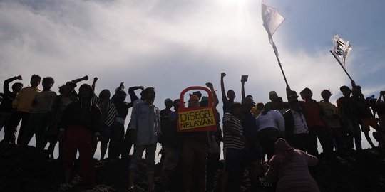 Ribuan nelayan 'segel' Pulau G di Teluk Jakarta