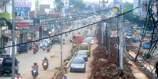 Lambatnya pembangunan jalan di Pamulang