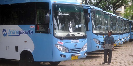 Ahok pastikan 300 bus Transjakarta baru siap beroperasi pekan ini