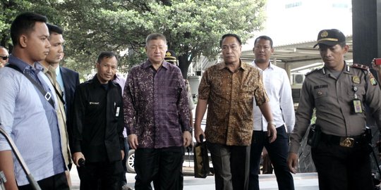 Kepeleset lidah kuasa hukum Sanusi sebut nama Aguan