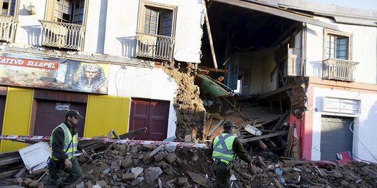 manfaatkan gempa chile 2010 untuk kabur rev1