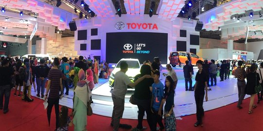 Toyota tutup IIMS 2016 dengan gelar 'Best Booth' dan 'Best Buy Car'