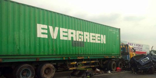 Tol Tangerang-Merak rawan kecelakaan truk bawa bahan berbahaya