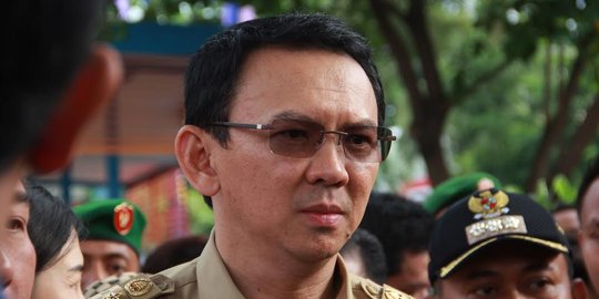 Kontroversi syarat meterai sampai bikin Ahok tak mau ikut Pilgub