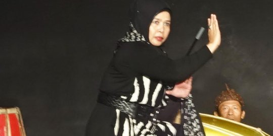 Rita Suwanda, 'Kartini' melanglang buana berbekal pencak silat