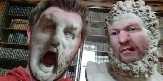 [Humor] Main-main aplikasi Face Swap, wajah orang ini 'jadi batu'