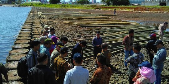 Di Makassar, laut mati gara-gara reklamasi mega proyek CPI