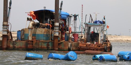 Reklamasi Pulau A dan B di pesisir utara Tangerang tetap berjalan