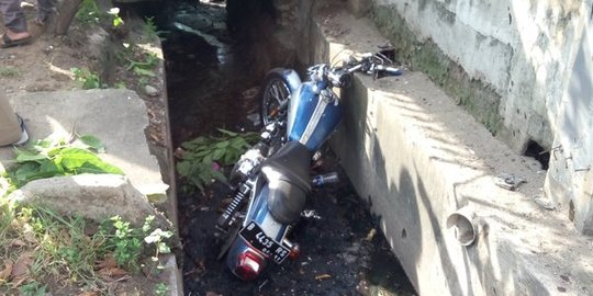 Moge Harley-Davidson kecelakaan di Daan Mogot, 1 tewas